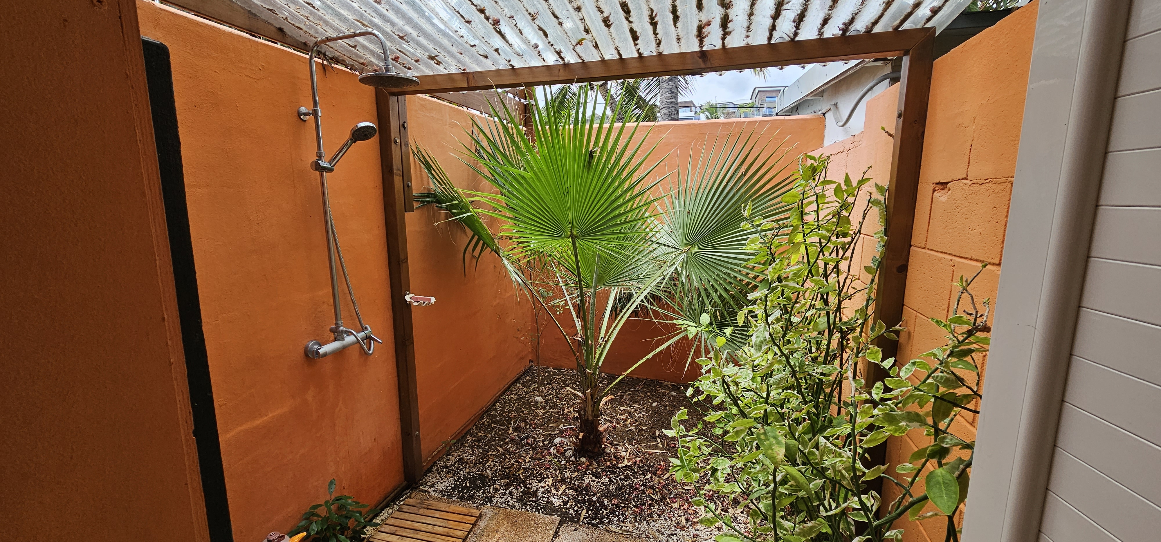 rue de sables, Réunion, 1 Bedroom Bedrooms, ,Appartement,À louer,rue de sables,1074