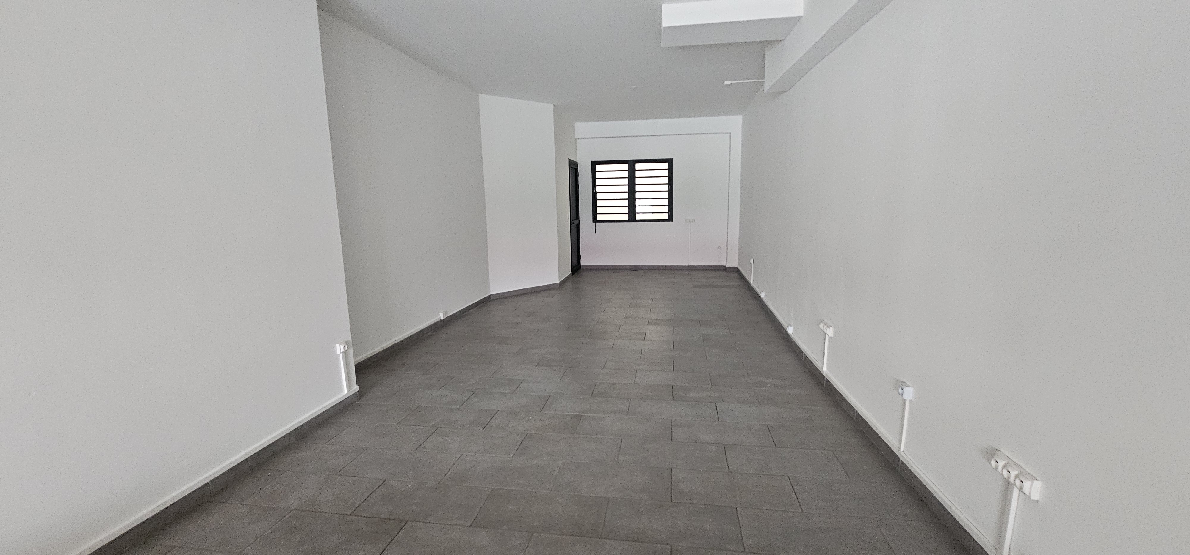 rue de saint-paul, Réunion, ,Commerce,À louer,rue de saint-paul,1124