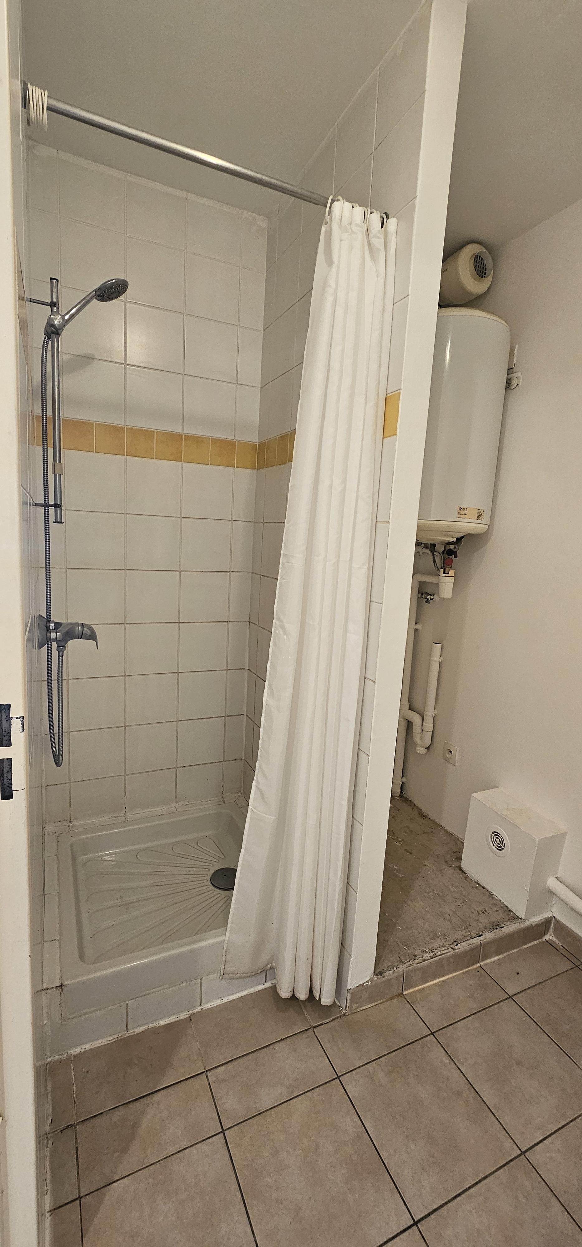 54 rue Marius et Ary Leblond, Réunion, ,Appartement,À louer,rue Marius et Ary Leblond ,1126