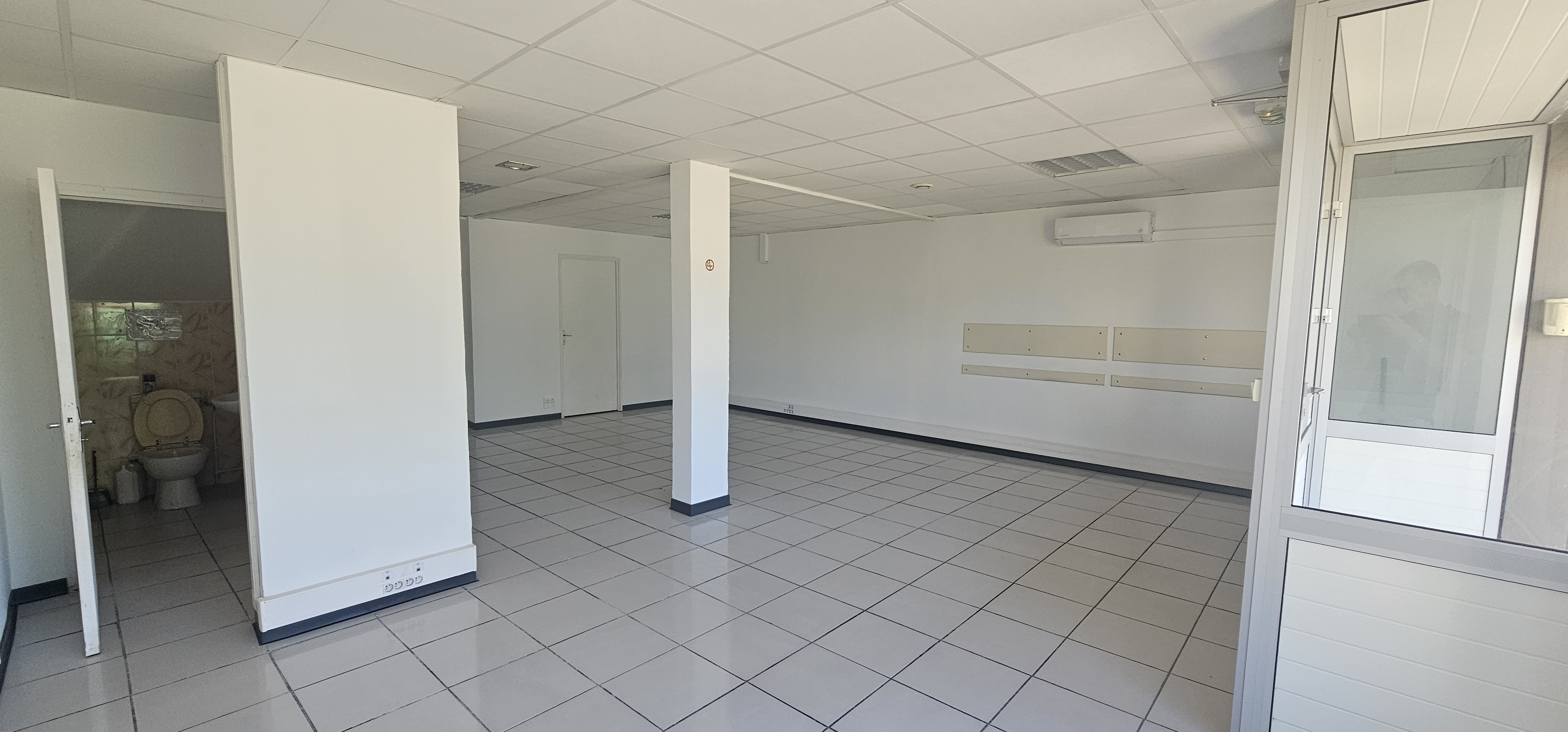 12 avenue leconte de lisle, Réunion, ,Commerce,À louer,avenue leconte de lisle,1128