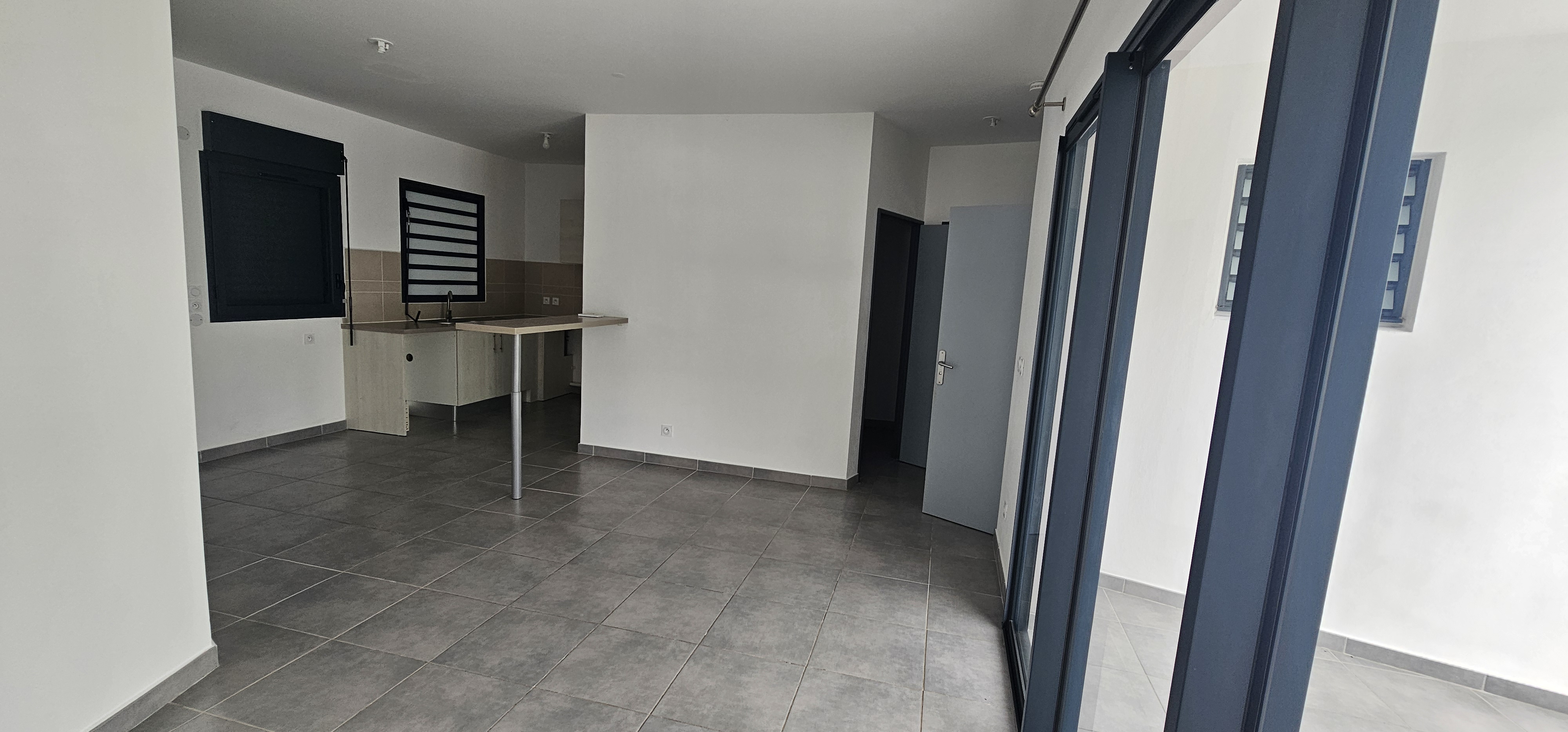 1 allée des opales, Réunion, 2 Chambres Chambres, ,Appartement,À louer,allée des opales,3,1129
