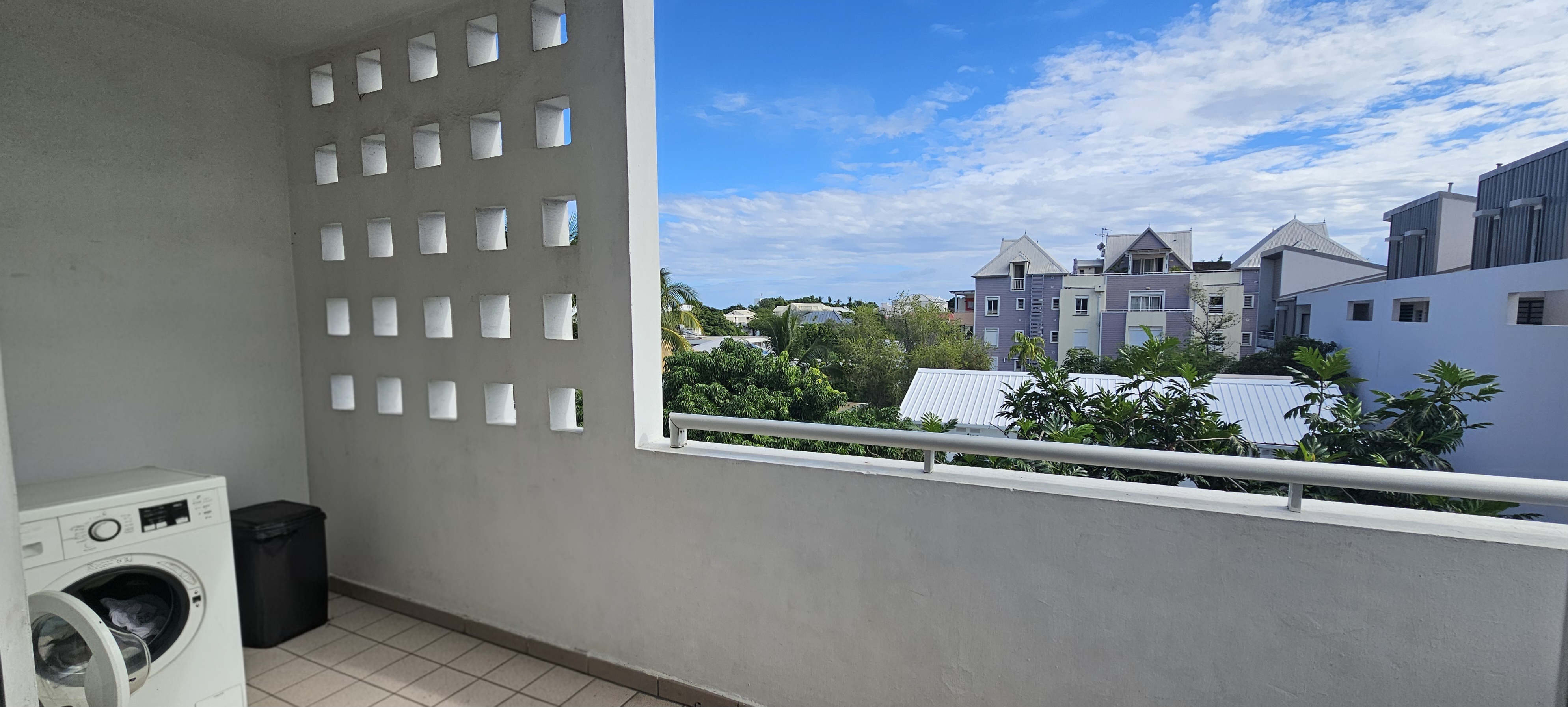 103 chaussée royale, Réunion, 2 Bedrooms Bedrooms, ,Appartement,À vendre,chaussée royale,1138